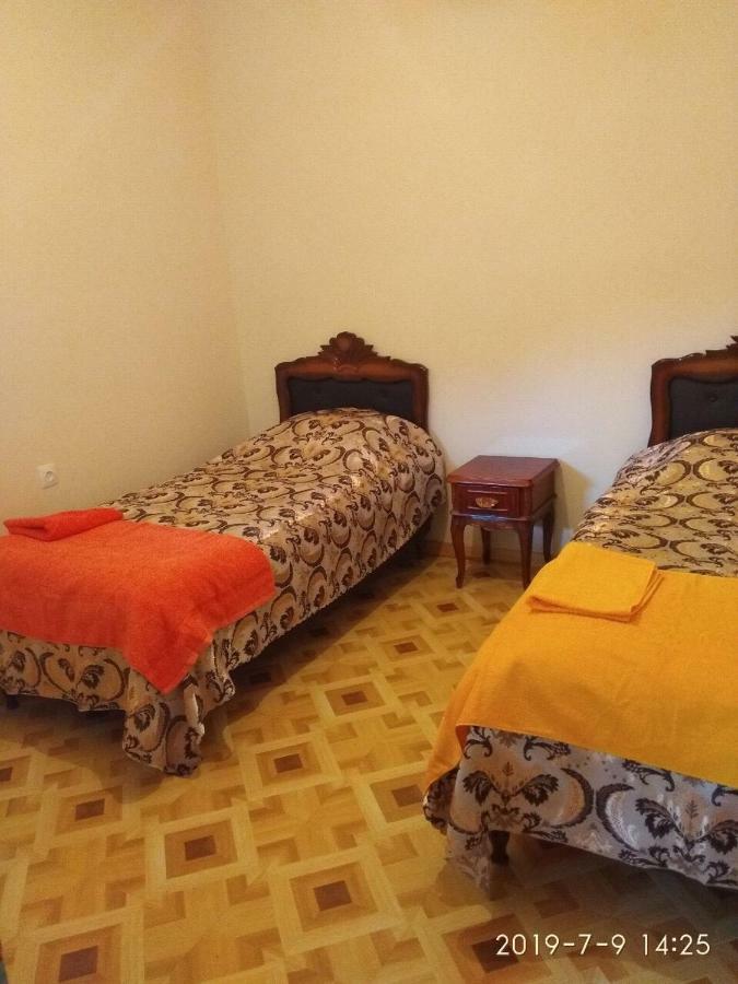 Nnn Guest House Goris Dış mekan fotoğraf
